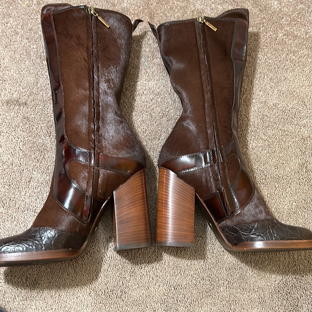 Dolce & Gabbana Boots - Picture 5 of 15